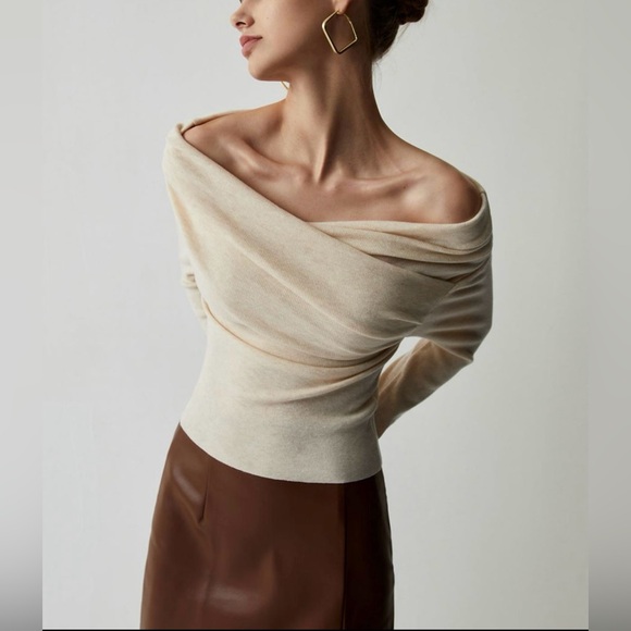 🆕 Commense Off Shoulder Wrap Long Sleeve Sweater Top, Size S - Picture 1 of 7